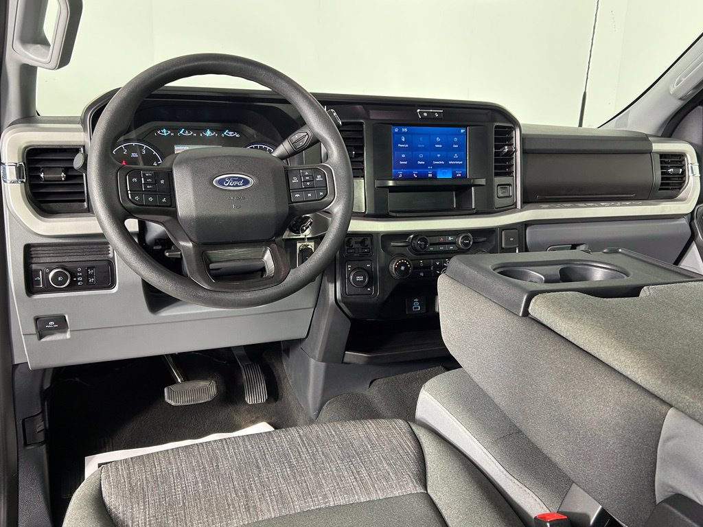 Used 2026 Ford F450 XLT w/ FX4 Off-Road Package AWD/4WD image 17