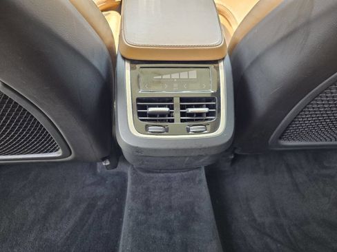 Used 2016 Volvo XC90 T6 Inscription w/ Vision Package AWD/4WD image 19