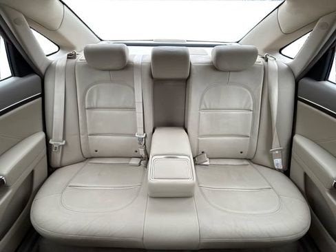 Used 2009 Hyundai Azera Limited w/ Ultimate Pkg 3 FWD image 15