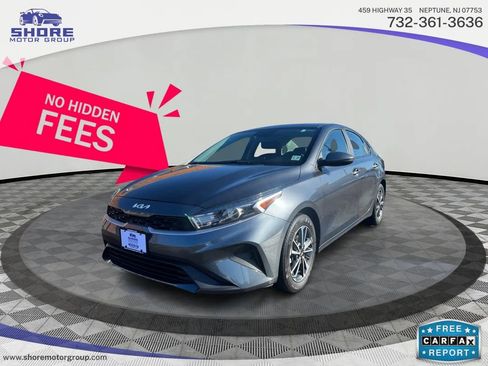 Used 2022 Kia Forte LXS image 1