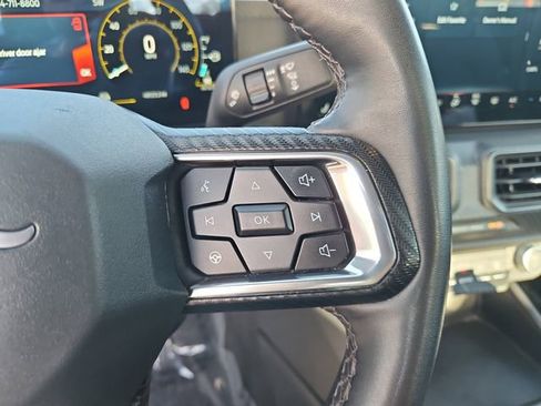 Used 2024 Ford Mustang Convertible image 19