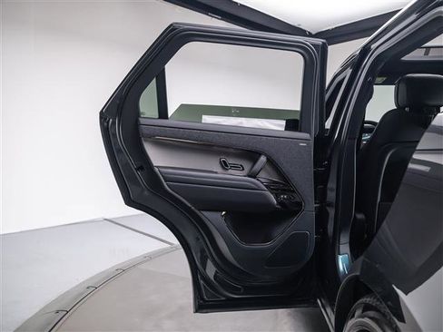 New 2026 Land Rover Range Rover Sport SE image 27