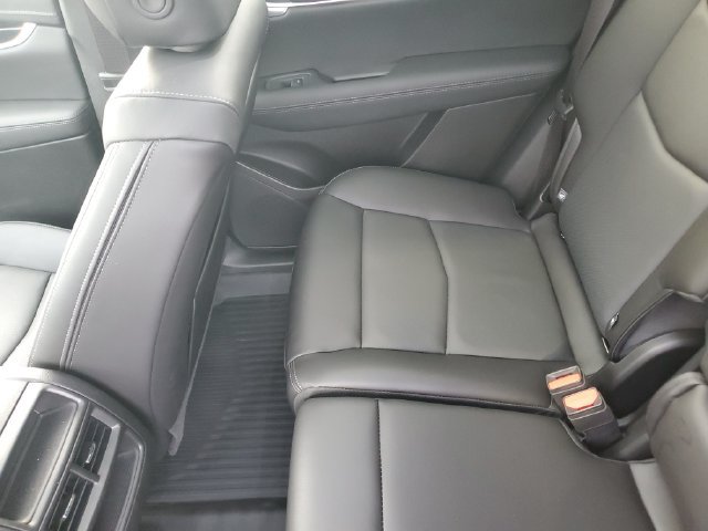 Used 2025 Cadillac XT5 Premium Luxury w/ LPO, Floor Liner Package AWD/4WD image 33