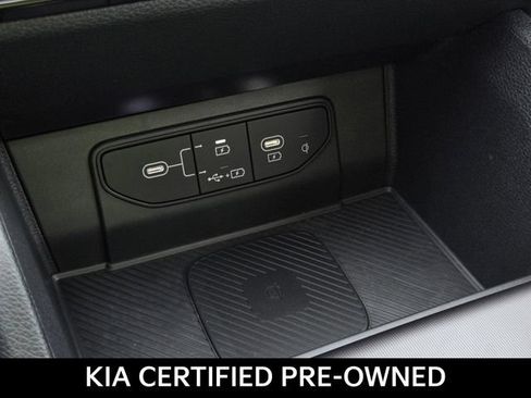 Certified 2026 Kia Sportage EX w/ EX Panorama Roof Package FWD image 25