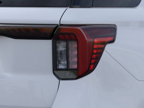 New 2026 Ford Explorer Platinum image 21