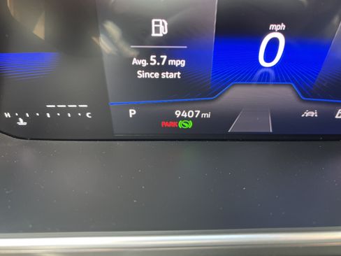 Certified 2025 Volkswagen Taos SE AWD/4WD image 19