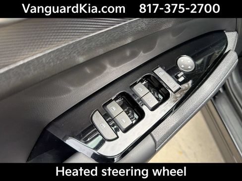 Certified 2025 Kia Sportage SX AWD/4WD image 17