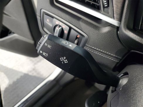 Used 2020 BMW X2 sDrive28i w/ Convenience Package image 29