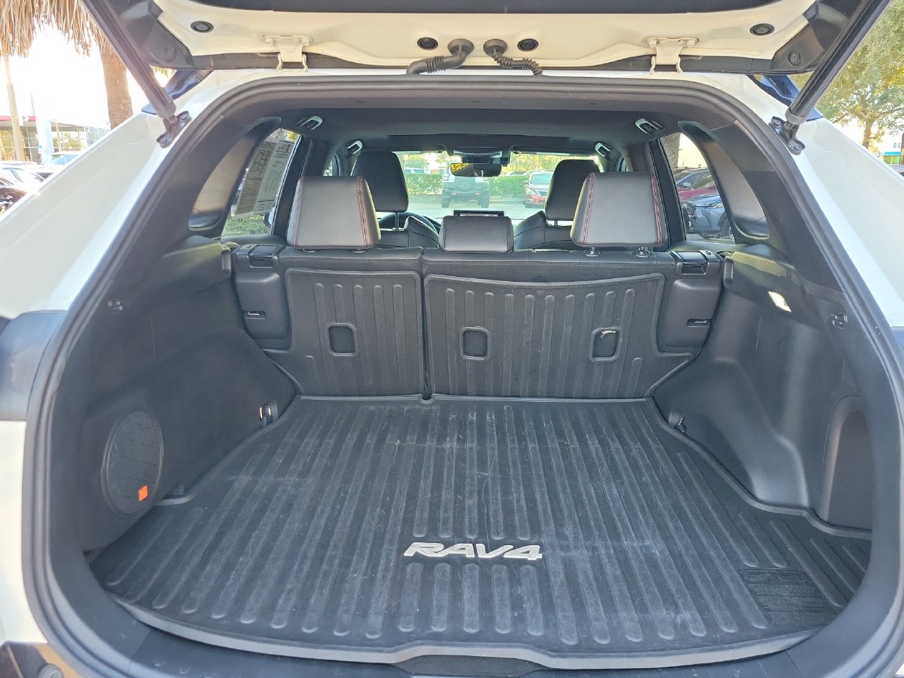 Used 2021 Toyota RAV4 XSE w/ Weather Package AWD/4WD image 8