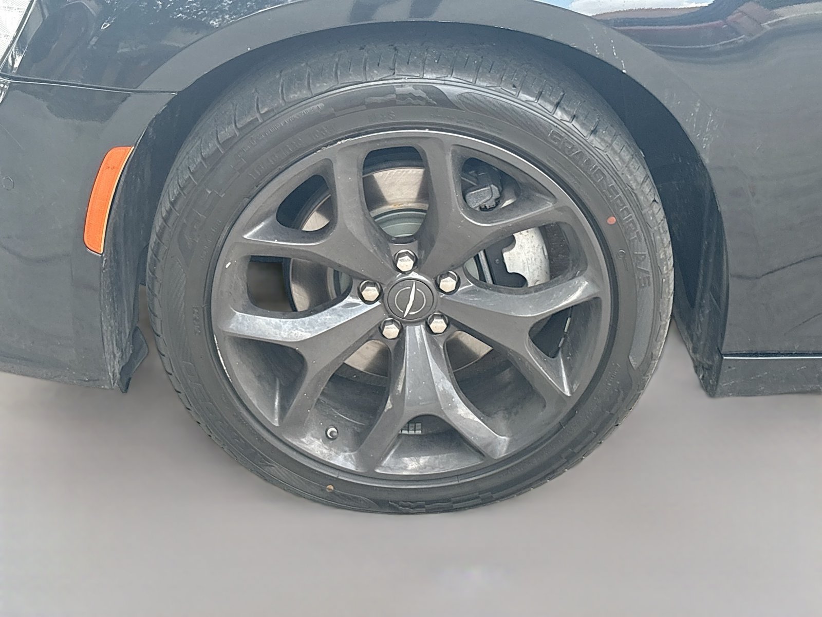 Used 2023 Chrysler 300 S w/ Comfort Group RWD image 32