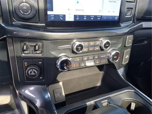 Used 2022 Ford F150 XLT w/ Equipment Group 302A High image 24