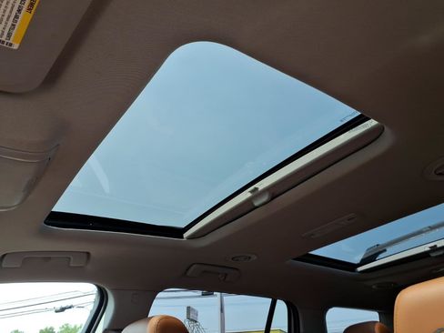 Used 2020 GMC Acadia AT4 AWD/4WD image 31