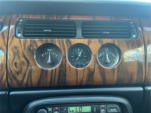 Used 1998 Jaguar XK8 Convertible image 14