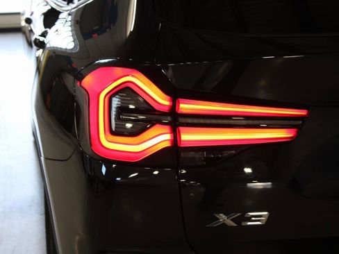 Used 2023 BMW X3 xDrive30i w/ Convenience Package image 40