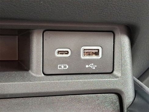 Used 2025 Lexus NX 450h+ F Sport image 25