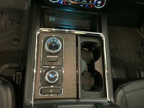 Used 2020 Ford Expedition Limited AWD/4WD image 21