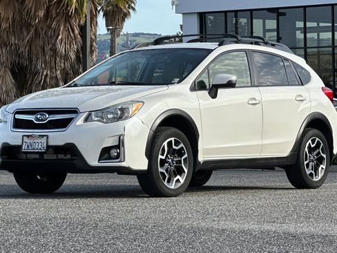 Used 2017 Subaru Crosstrek 2.0i Limited w/ Popular Package #2 image 9