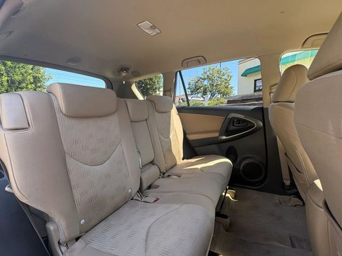 Used 2010 Toyota RAV4 2WD image 15