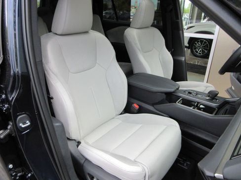 New 2026 Lexus TX 350 AWD image 29