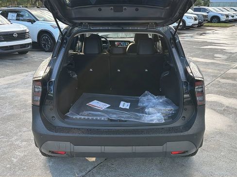New 2026 Nissan Kicks SR w/ SR Premium Package FWD image 30