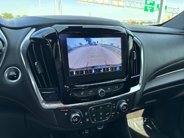 Used 2023 Chevrolet Traverse Premier w/ Redline Edition AWD/4WD image 31