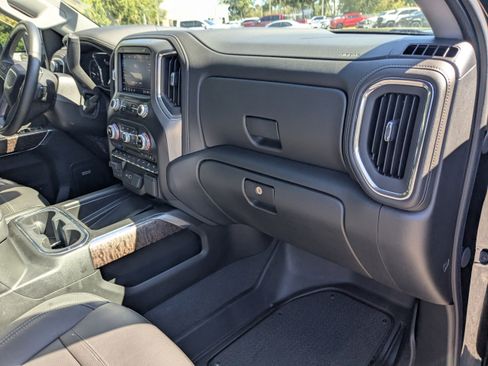 Certified 2023 GMC Sierra 2500 Denali w/ Denali Ultimate Package image 19