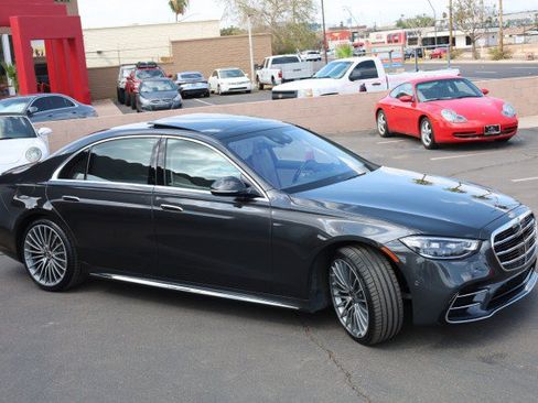 Used 2022 Mercedes-Benz S 580 4MATIC Sedan image 11