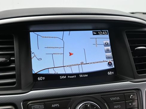 Used 2019 Nissan Pathfinder SL image 21