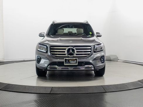 Certified 2026 Mercedes-Benz GLB 250 4MATIC image 2