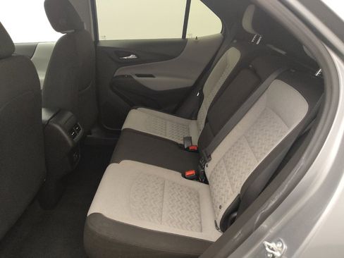 Used 2024 Chevrolet Equinox LT w/ Driver Convenience Package AWD/4WD image 18