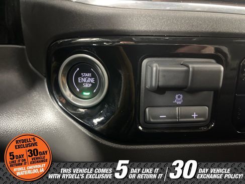 Used 2024 GMC Sierra 1500 SLE w/ Preferred Package image 38