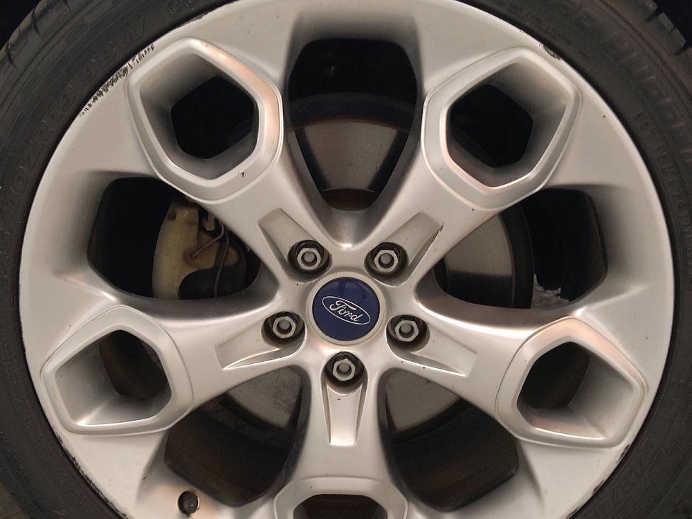 Used 2015 Ford Escape Titanium FWD image 31