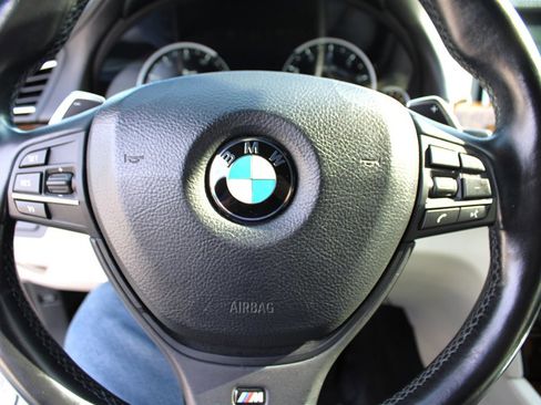 Used 2014 BMW 750Li image 28