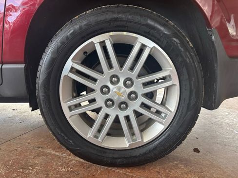 Used 2015 Chevrolet Traverse LT w/ Style and Technology Package image 26