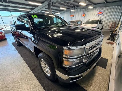 Used 2014 Chevrolet Silverado 1500 LT w/ LT Convenience Package RWD image 2