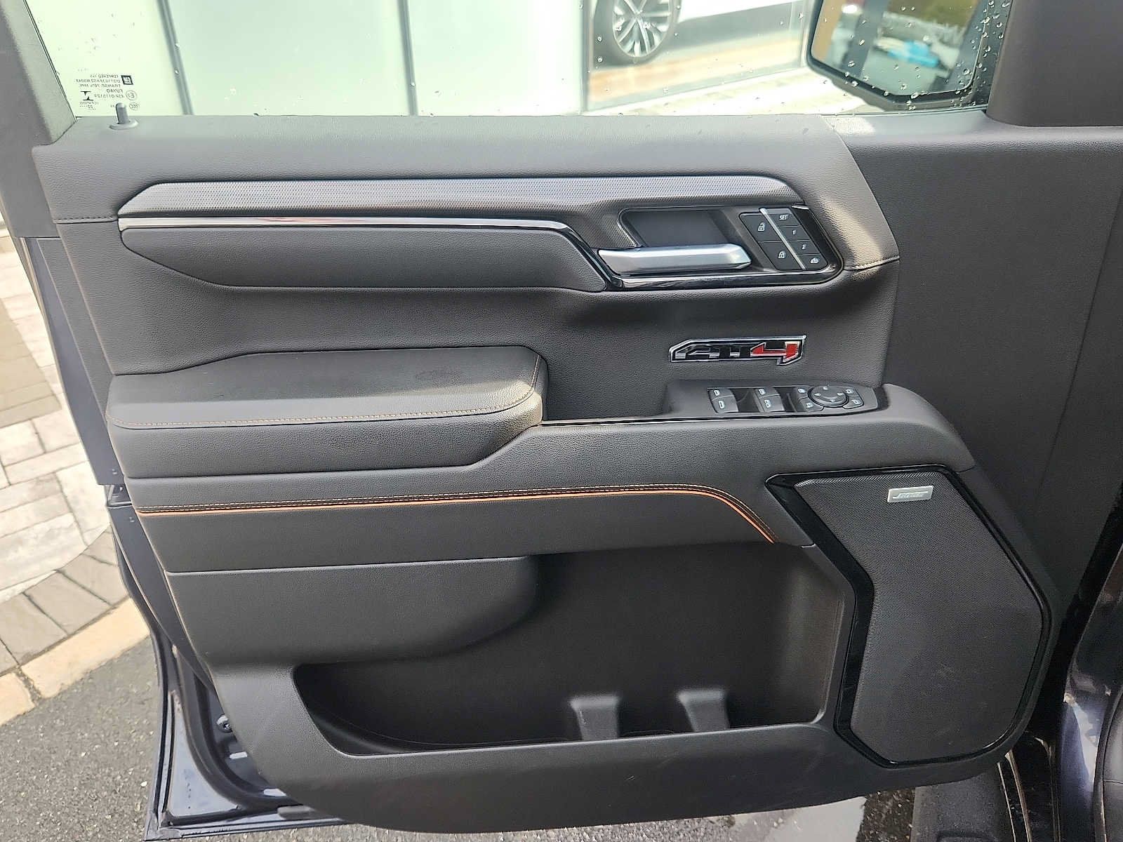 Used 2022 GMC Sierra 1500 AT4 w/ Technology Package AWD/4WD image 20