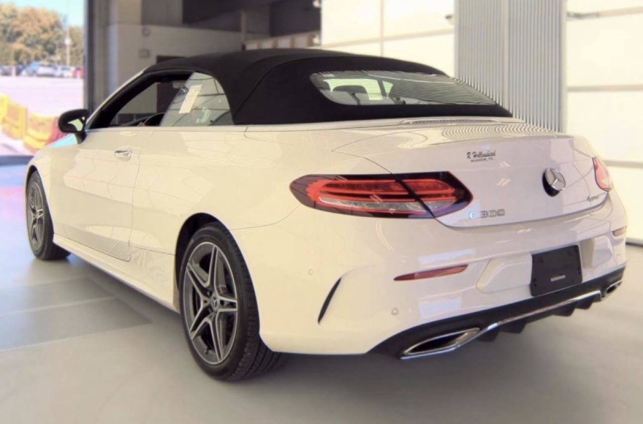 Used 2023 Mercedes-Benz C 300 4MATIC Cabriolet image 3