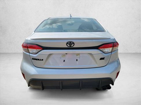 Used 2026 Toyota Corolla SE FWD image 6