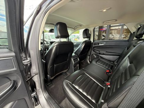 Used 2021 Ford Edge SEL w/ Cargo Accessory Package image 8