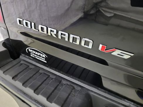 Used 2018 Chevrolet Colorado ZR2 w/ ZR2 Midnight Special Edition image 59