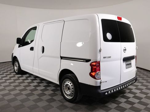 Used 2019 Nissan NV200 S w/ Cruise Control Package FWD image 4
