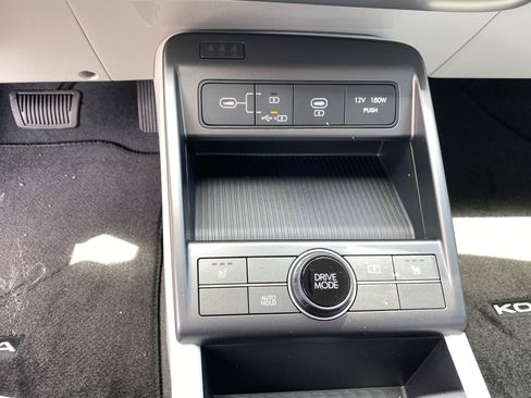 New 2025 Hyundai Kona SEL image 25