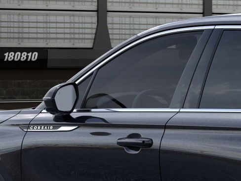 New 2025 Lincoln Corsair FWD w/ Equipment Group 101A image 20