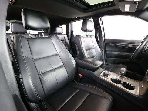 Used 2015 Jeep Grand Cherokee Limited image 24