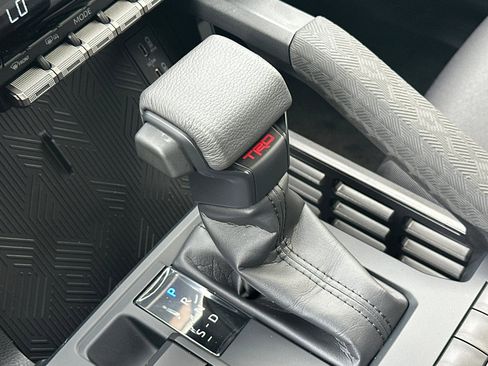 New 2025 Toyota Tacoma TRD Sport image 18