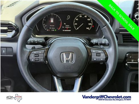 Used 2025 Honda Pilot Touring image 12