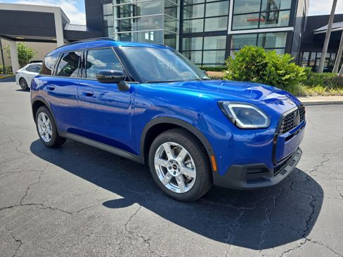 New 2025 MINI Cooper Countryman S image 2