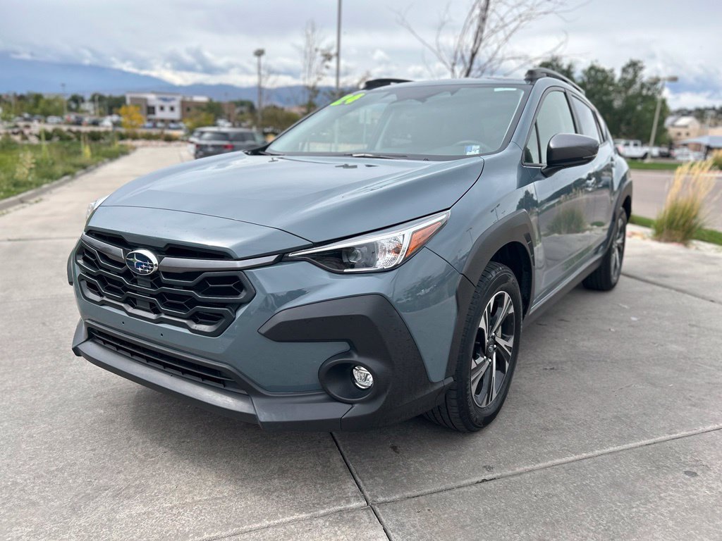 Used 2024 Subaru Crosstrek 2.0i Premium AWD/4WD image 3