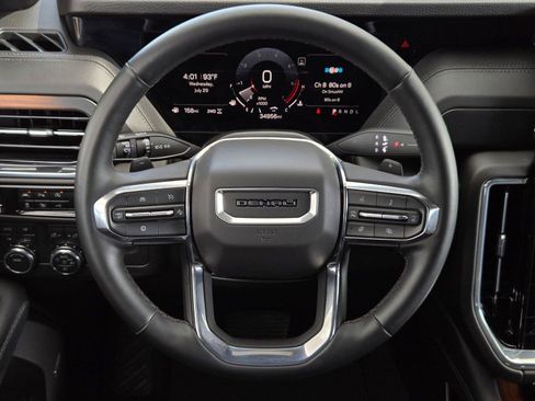 Used 2025 GMC Yukon Denali AWD/4WD image 14