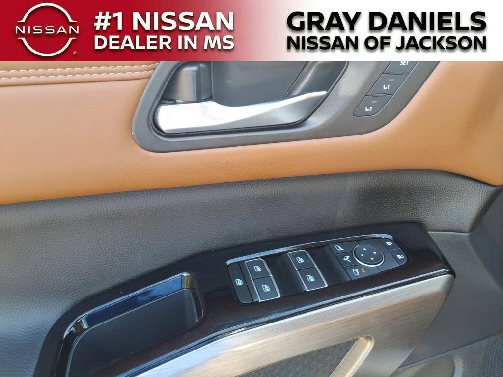 Certified 2024 Nissan Pathfinder Platinum w/ Cargo Package FWD image 13